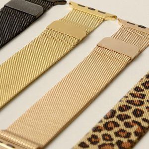 Rose Gold Mesh Milanese Apple Watch Band